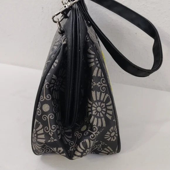 Petunia Pickle Bottom Diaper Bag Handbag - Picture 4 of 14